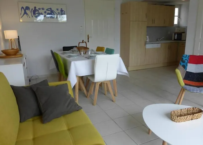 Sg300-086 4 Pieces 6 Couchages L'aiguillon Sur Vie * Сен-Реверан